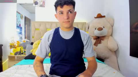 Snapshot of patrick_sanzzz chatting on May 2026 10:33:02 PM Patrick online show from May 2026 10:33:02 PM