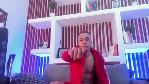 Snapshot of patrick_senova chatting on January 2025 09:44:02 AM Patrick online show from January 2025 09:44:02 AM