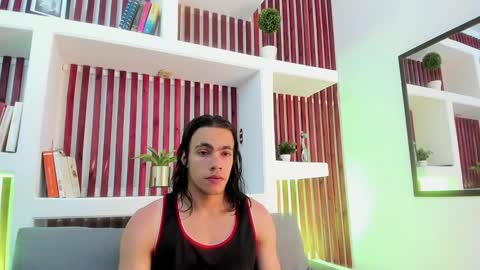 Snapshot of patrick_senova chatting on February 2025 04:05:01 AM Patrick online show from February 2025 04:05:01 AM