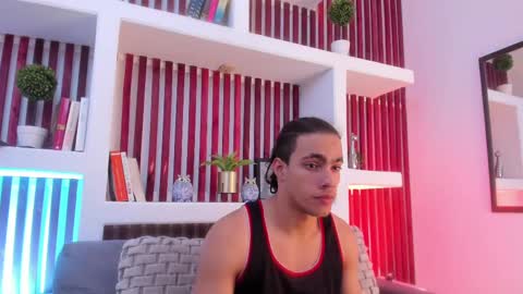 Snapshot of patrick_senova chatting on February 2025 03:45:02 AM Patrick online show from February 2025 03:45:02 AM