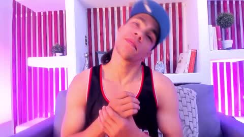 Snapshot of patrick_senova chatting on February 2025 03:44:02 AM Patrick online show from February 2025 03:44:02 AM