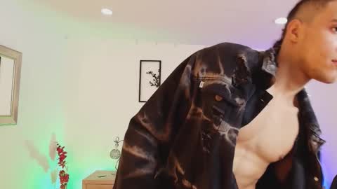 Snapshot of patrick_senova chatting on September 2025 04:26:01 AM Patrick online show from September 2025 04:26:01 AM