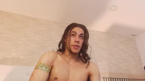 Snapshot of patrick_senova chatting on October 2025 04:02:02 AM Patrick online show from October 2025 04:02:02 AM