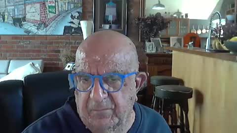 Snapshot of patvac chatting on November 2025 11:37:01 PM patvac online show from November 2025 11:37:01 PM