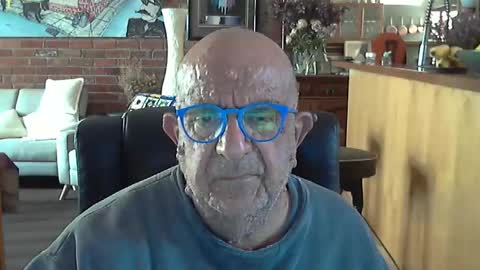 Snapshot of patvac chatting on November 2025 11:26:01 PM patvac online show from November 2025 11:26:01 PM