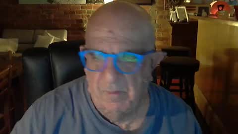 Snapshot of patvac chatting on January 2026 01:04:01 PM patvac online show from January 2026 01:04:01 PM