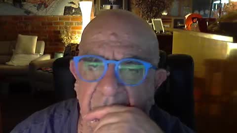 Snapshot of patvac chatting on February 2026 02:25:01 PM patvac online show from February 2026 02:25:01 PM