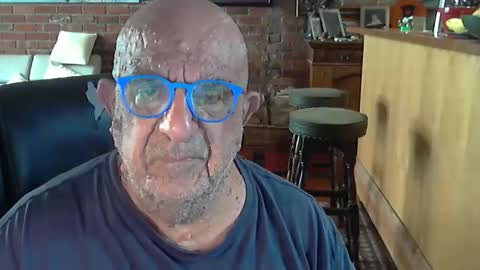 Snapshot of patvac chatting on February 2026 10:42:01 PM patvac online show from February 2026 10:42:01 PM