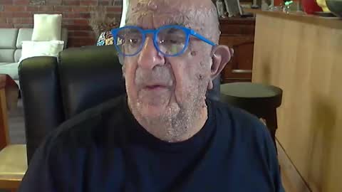 Snapshot of patvac chatting on March 2026 10:35:01 PM patvac online show from March 2026 10:35:01 PM