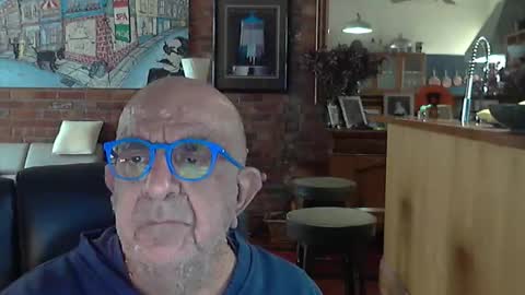 Snapshot of patvac chatting on April 2026 12:52:02 AM patvac online show from April 2026 12:52:02 AM