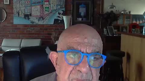 Snapshot of patvac chatting on April 2026 12:05:02 AM patvac online show from April 2026 12:05:02 AM