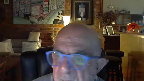 Snapshot of patvac chatting on April 2026 02:01:02 PM patvac online show from April 2026 02:01:02 PM