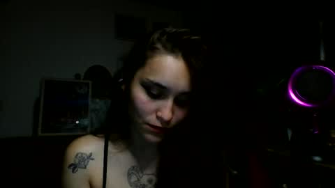 Snapshot of pau_cat chatting on July 2026 05:47:02 AM Pau online show from July 2026 05:47:02 AM