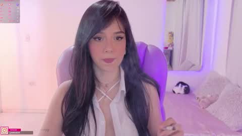 Sofa online show from December 2025 09:42:02 PM
