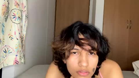 Snapshot of pau_heart chatting on December 2024 05:32:01 AM Paulina online show from December 2024 05:32:01 AM