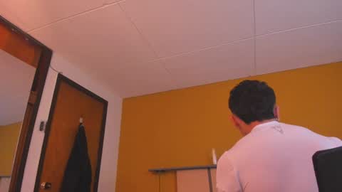 Paul online show from December 2024 01:09:02 PM