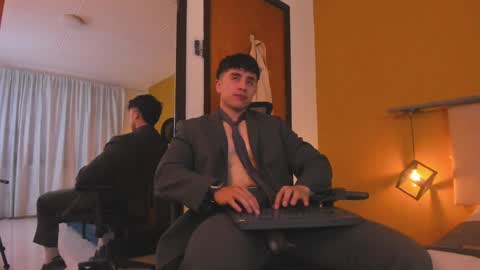 Paul online show from December 2024 02:10:01 PM