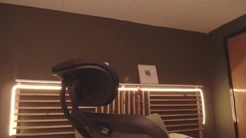 Paul online show from March 2025 12:22:02 PM