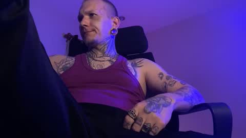 Snapshot of paul_razor chatting on December 2025 12:55:01 PM Paul online show from December 2025 12:55:01 PM