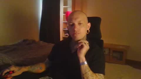 Snapshot of paul_razor chatting on December 2025 01:34:02 AM Paul online show from December 2025 01:34:02 AM