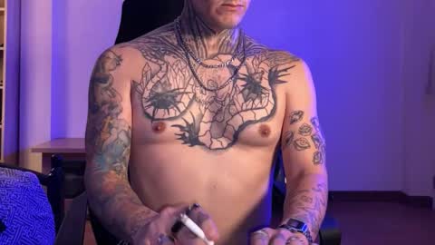 Snapshot of paul_razor chatting on January 2026 05:27:02 PM Paul online show from January 2026 05:27:02 PM