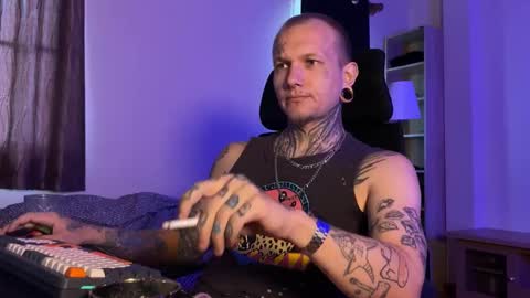 Snapshot of paul_razor chatting on January 2026 06:29:01 AM Paul online show from January 2026 06:29:01 AM