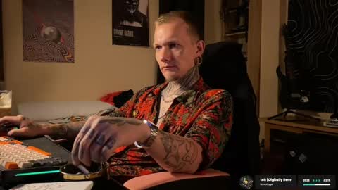 Snapshot of paul_razor chatting on April 2026 06:10:02 PM Paul online show from April 2026 06:10:02 PM