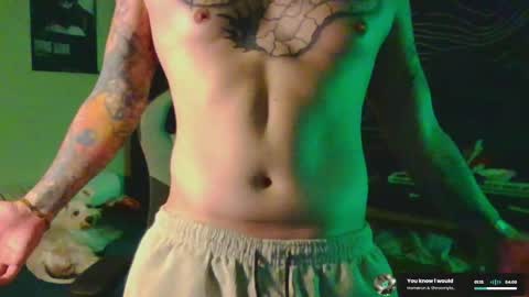 Snapshot of paul_razor chatting on May 2026 07:22:02 PM Paul online show from May 2026 07:22:02 PM