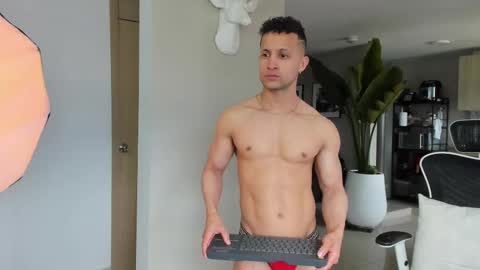 Snapshot of paul_reyborg chatting on October 2025 05:11:01 PM Paul online show from October 2025 05:11:01 PM