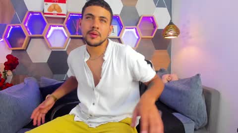 Paul Rivera online show from February 2025 01:02:02 AM