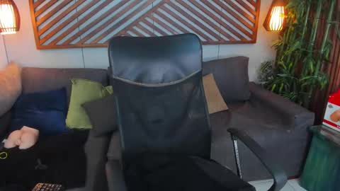 Paul Rivera online show from February 2025 02:05:02 AM