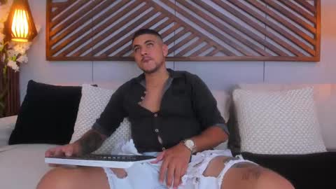 Paul Rivera online show from September 2025 09:30:01 PM