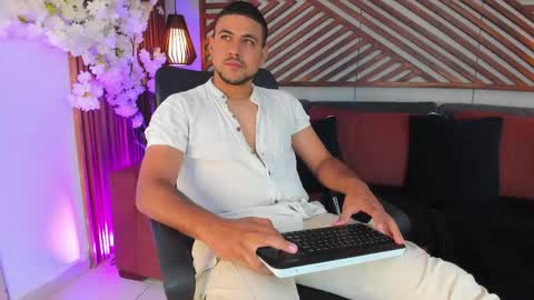 Paul Rivera online show from June 2026 11:18:01 PM