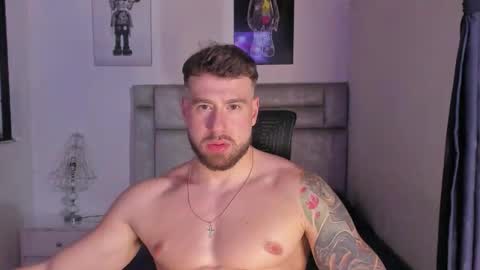 Snapshot of paul_roger chatting on May 2026 02:08:02 AM PAUL ROGER online show from May 2026 02:08:02 AM
