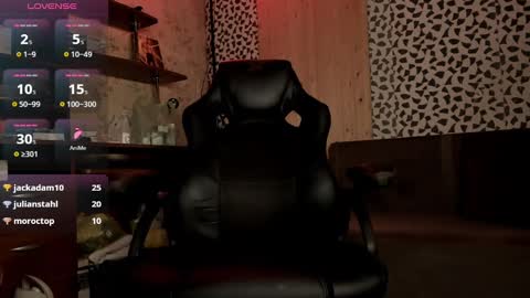 Snapshot of paul_rolex_ chatting on December 2024 11:51:02 AM Paul Rolex Jane online show from December 2024 11:51:02 AM