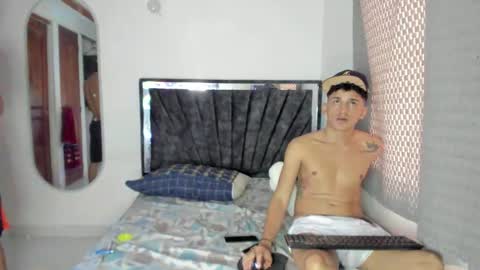paul_tony13 online show from April 2026 02:14:02 PM