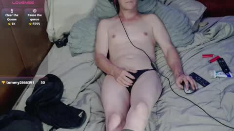 Snapshot of paula__ts chatting on January 2026 04:07:02 AM paula__ts online show from January 2026 04:07:02 AM