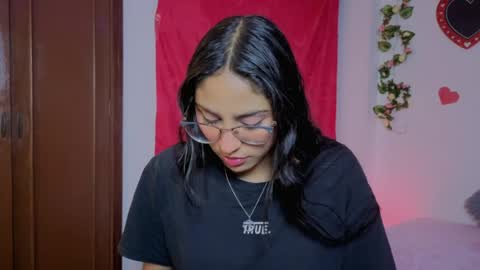 Paula  online show from May 2026 03:35:01 AM
