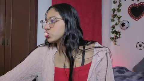 Paula  online show from June 2026 05:54:02 AM