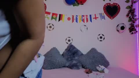 Paula  online show from July 2026 04:51:01 AM