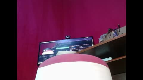 PAULA VALENTINA online show from July 2026 01:07:01 AM