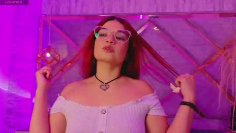 Paula online show from June 2026 04:02:01 AM