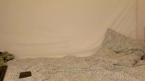 paulblack021 online show from November 2025 09:54:01 PM