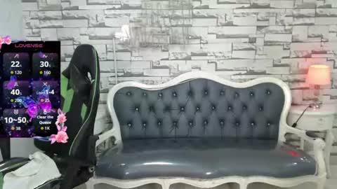 Paulette online show from July 2026 01:06:01 PM