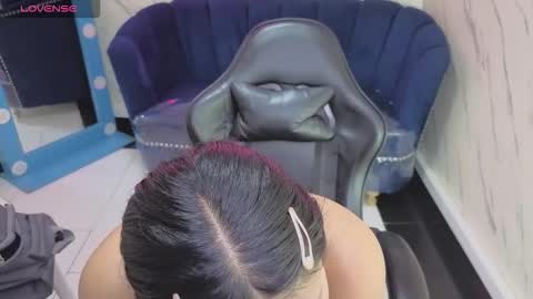 Live 800am 200pm COLOMBIAN HOUR online show from November 2025 01:11:01 PM