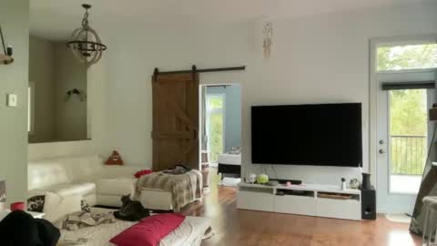 Paulila  Fay online show from September 2025 01:22:01 PM