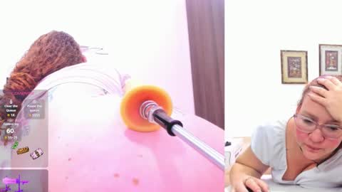 Paulina Davis  online show from January 2025 12:36:01 AM