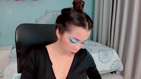 Snapshot of paulina_doll_ chatting on October 2025 07:40:01 PM Paulina online show from October 2025 07:40:01 PM