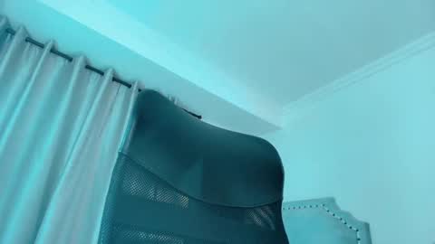 Snapshot of paulina_doll_ chatting on February 2026 06:40:02 AM Paulina online show from February 2026 06:40:02 AM