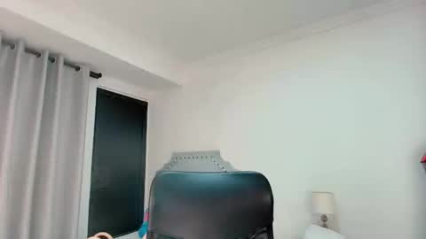 Snapshot of paulina_doll_ chatting on February 2026 03:00:02 AM Paulina online show from February 2026 03:00:02 AM